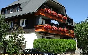 Ferienhaus Im Grund